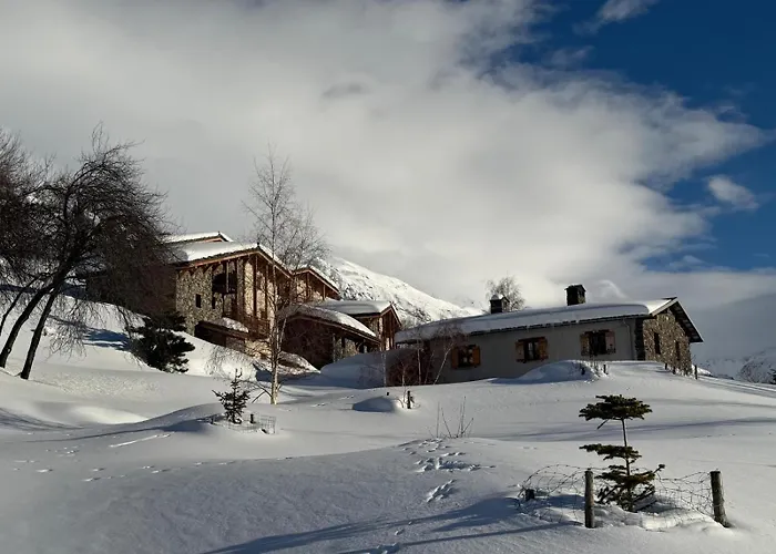 Les Chryolles -les Petits Loups Lodge